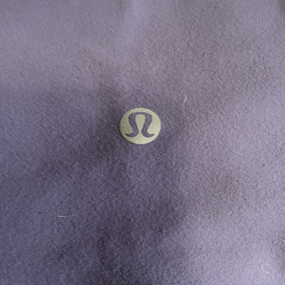 Maybe lululemon wunder under tights - Picture 2 of 4